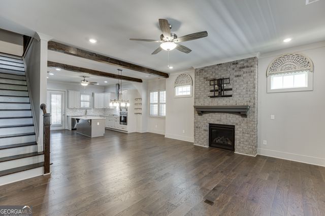 5926 Mitchell Street, Flowery Branch, GA 30542