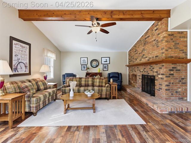 39001 Chartier Street, Harrison Charter Township, MI 48045