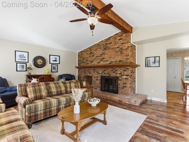 39001 Chartier Street, Harrison Charter Township, MI 48045