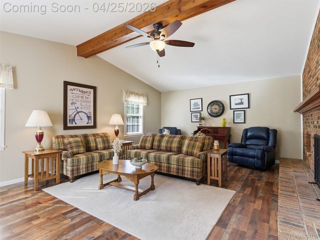 39001 Chartier Street, Harrison Charter Township, MI 48045