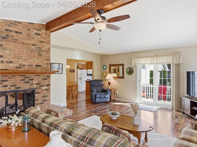 39001 Chartier Street, Harrison Charter Township, MI 48045