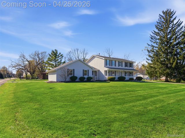 39001 Chartier Street, Harrison Charter Township, MI 48045