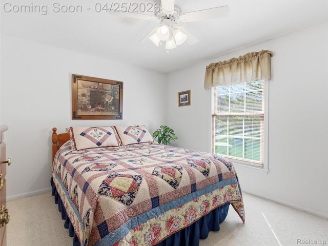 39001 Chartier Street, Harrison Charter Township, MI 48045