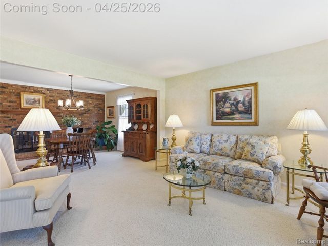 39001 Chartier Street, Harrison Charter Township, MI 48045