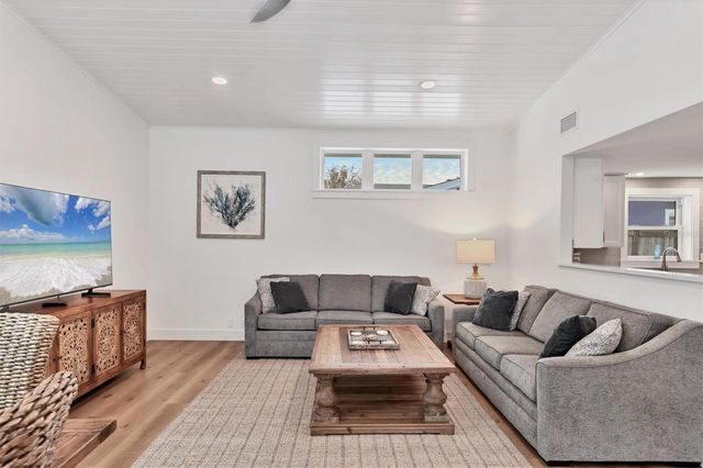 270 GLADIOLUS STREET, Anna Maria, FL 34216