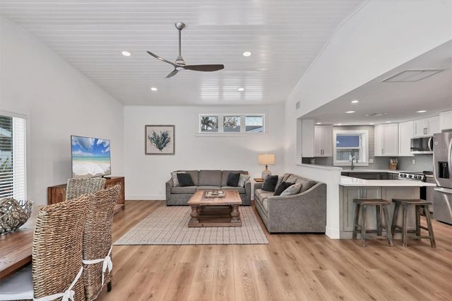 270 GLADIOLUS STREET, Anna Maria, FL 34216