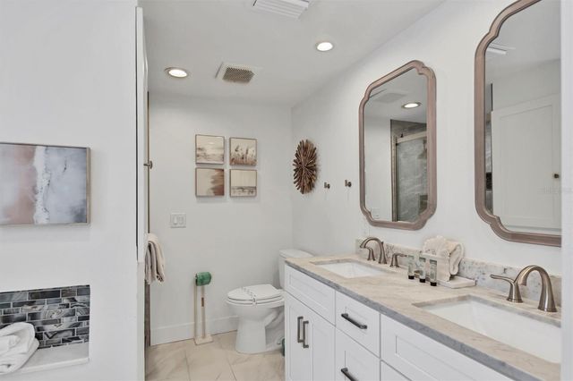 270 GLADIOLUS STREET, Anna Maria, FL 34216