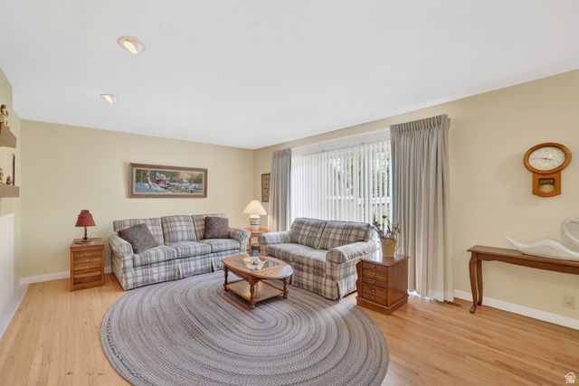 6206 S 1080 E, Murray, UT 84121