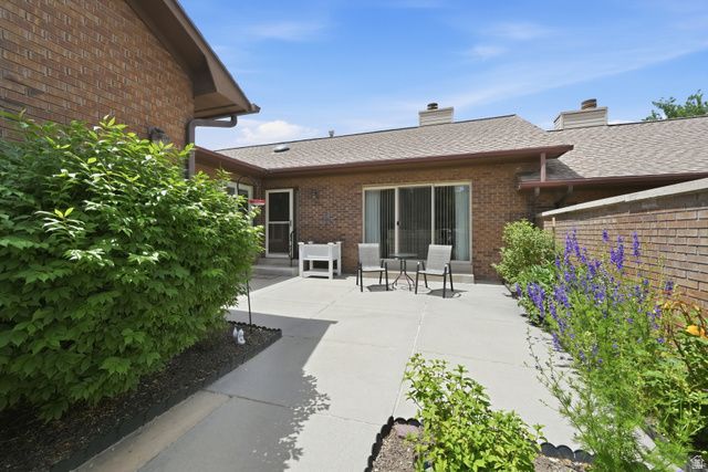 6206 S 1080 E, Murray, UT 84121