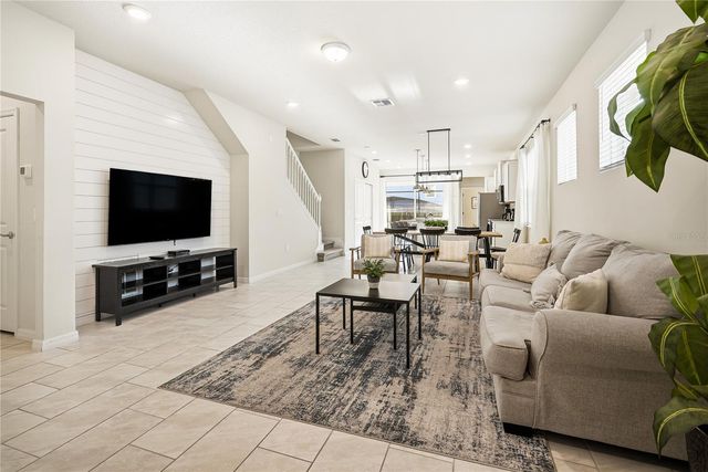 1177 ALOHA BOULEVARD, Davenport, FL 33897