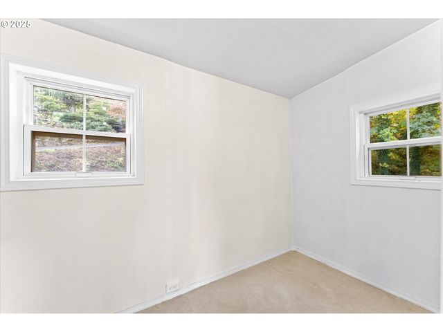 3011 Ne RASMUSSEN Rd, Corbett, OR 97019