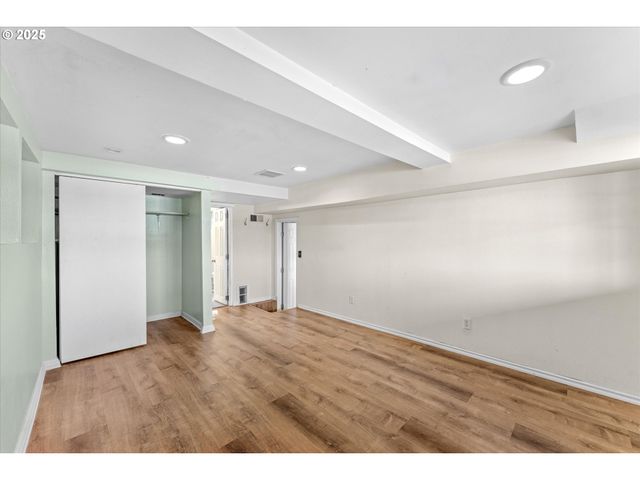 3011 Ne RASMUSSEN Rd, Corbett, OR 97019