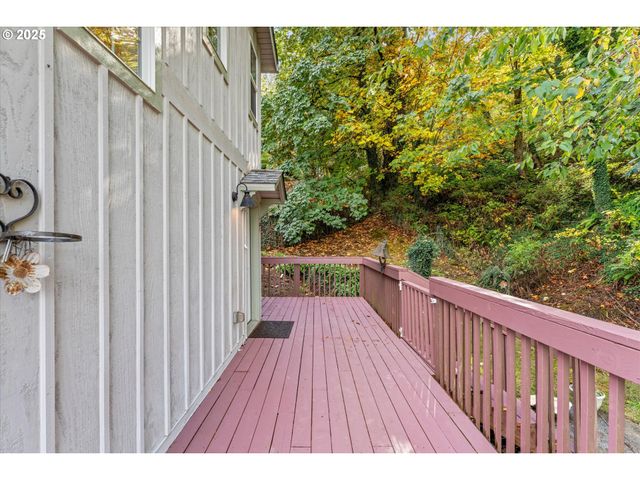 3011 Ne RASMUSSEN Rd, Corbett, OR 97019