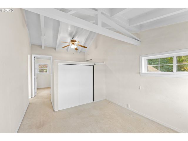 3011 Ne RASMUSSEN Rd, Corbett, OR 97019