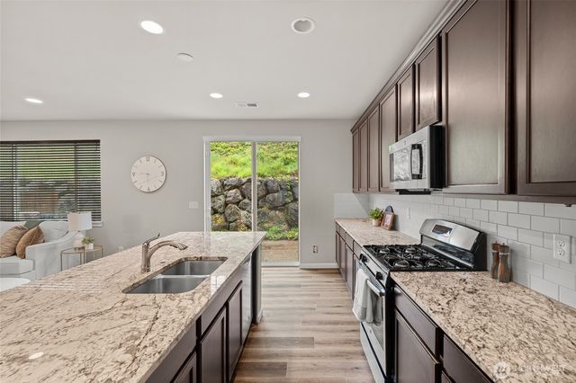 11126 4th Place SW, Seattle, WA 98146