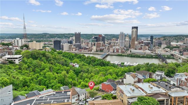 444 William St, Mt Washington, PA 15211