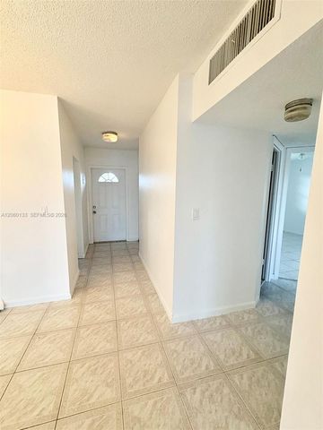5011 W Oakland Park Blvd 310, Lauderdale Lakes, FL 33313