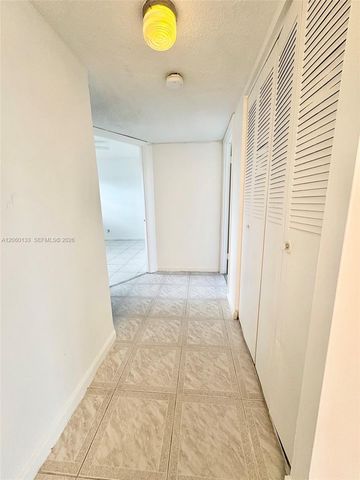 5011 W Oakland Park Blvd 310, Lauderdale Lakes, FL 33313
