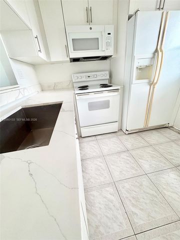 5011 W Oakland Park Blvd 310, Lauderdale Lakes, FL 33313