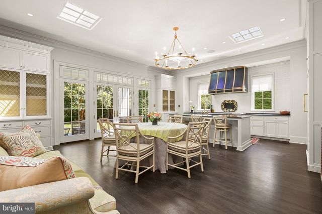 4209 BRADLEY LN, Chevy Chase, MD 20815