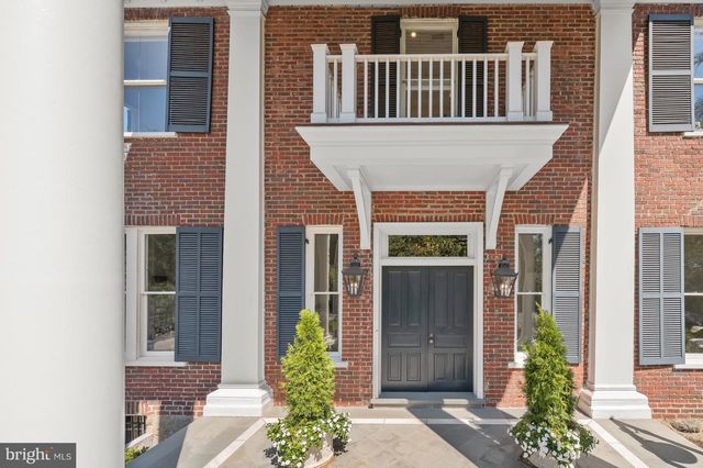 4209 BRADLEY LN, Chevy Chase, MD 20815