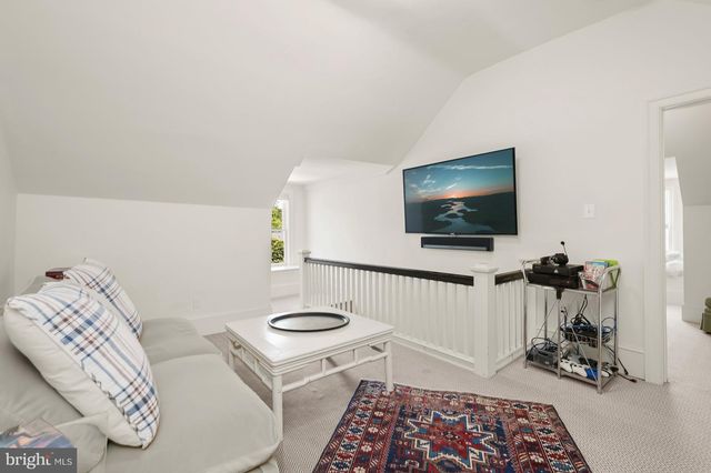 4209 BRADLEY LN, Chevy Chase, MD 20815