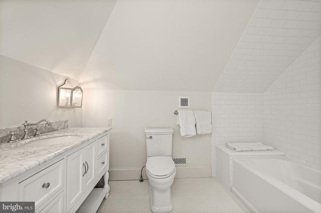 4209 BRADLEY LN, Chevy Chase, MD 20815