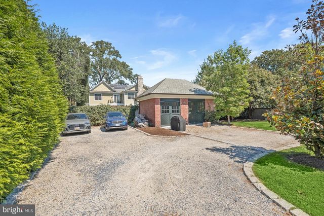 4209 BRADLEY LN, Chevy Chase, MD 20815