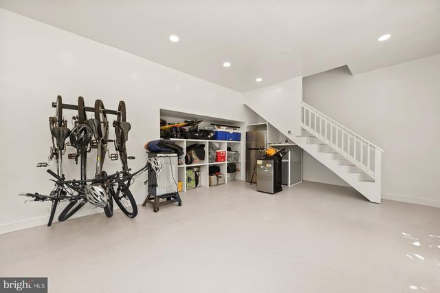 4209 BRADLEY LN, Chevy Chase, MD 20815