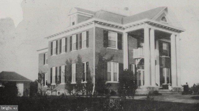 4209 BRADLEY LN, Chevy Chase, MD 20815