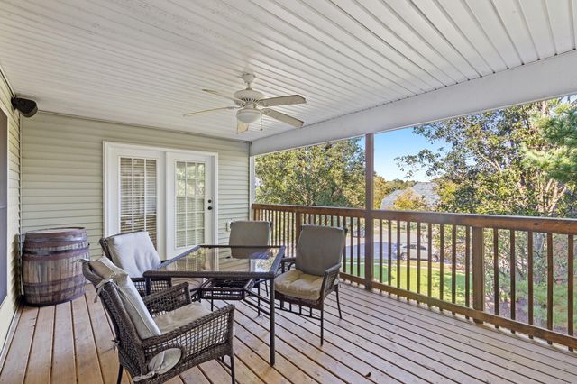 501 Lake Valley Drive, Lexington, KY 40509