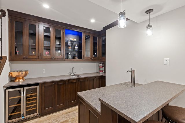 501 Lake Valley Drive, Lexington, KY 40509