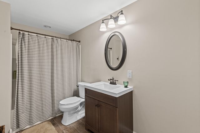 501 Lake Valley Drive, Lexington, KY 40509