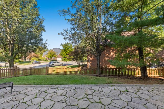 501 Lake Valley Drive, Lexington, KY 40509