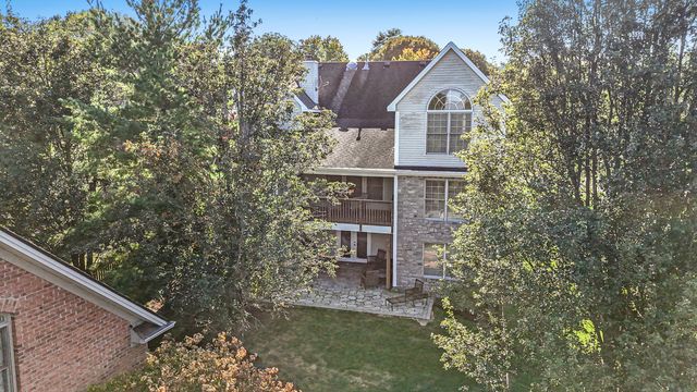 501 Lake Valley Drive, Lexington, KY 40509