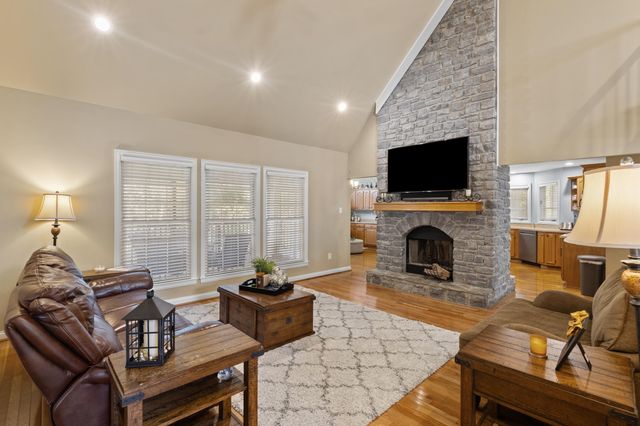 501 Lake Valley Drive, Lexington, KY 40509