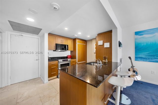 10275 Collins Ave 1507, Bal Harbour, FL 33154