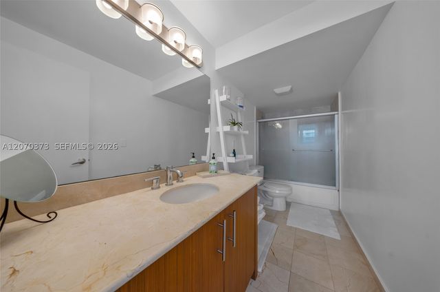 10275 Collins Ave 1507, Bal Harbour, FL 33154