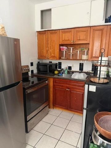 2609 NE 4TH Street, Boynton Beach, FL 33435
