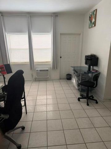 2609 NE 4TH Street, Boynton Beach, FL 33435