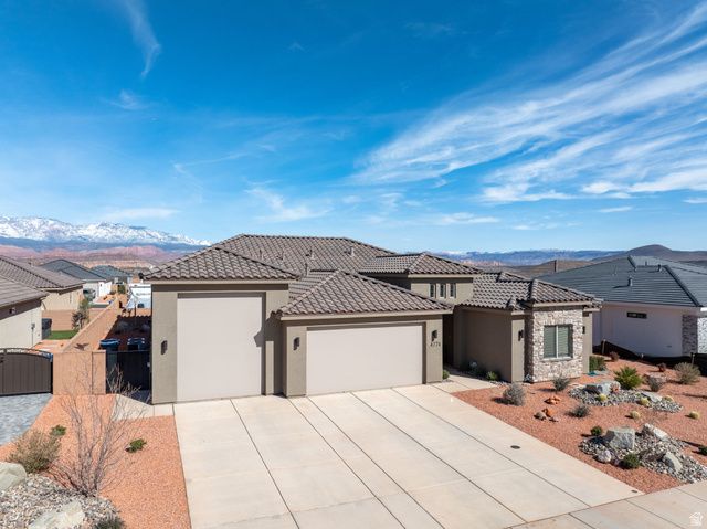 4774 W 3080 S, Hurricane, UT 84737