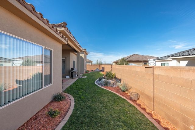 4774 W 3080 S, Hurricane, UT 84737