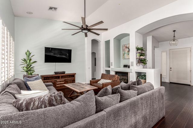 437 W VERDE Lane, Tempe, AZ 85284