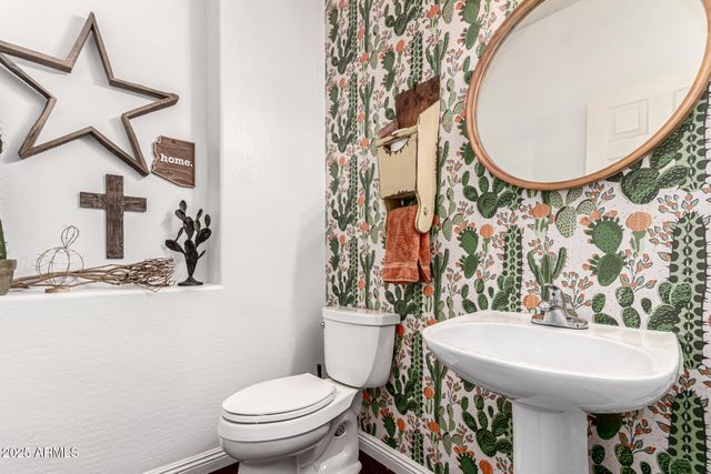 437 W VERDE Lane, Tempe, AZ 85284