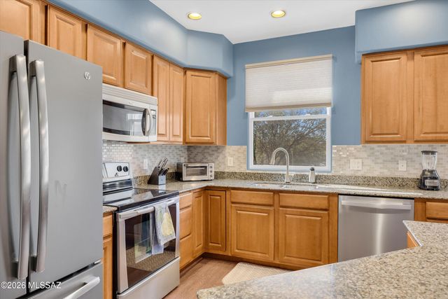 2431 E Autumn Flower Drive, Tucson, AZ 85718