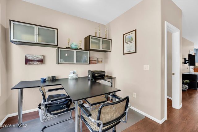 2431 E Autumn Flower Drive, Tucson, AZ 85718