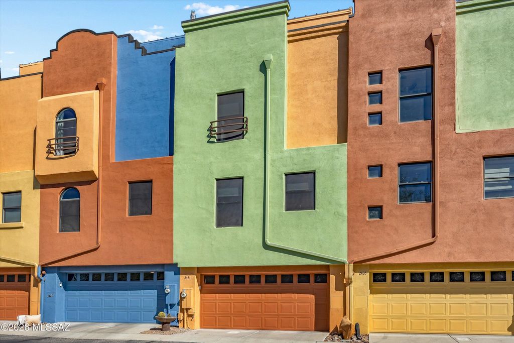 2431 E Autumn Flower Drive, Tucson, AZ 85718
