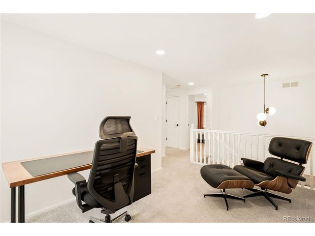 6958 E Briarwood Cir, Centennial, CO 80112