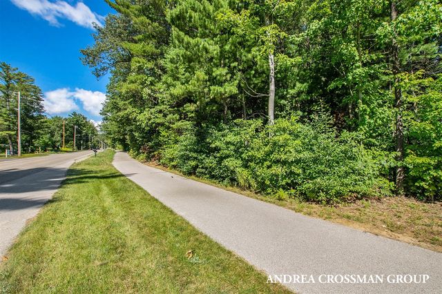 16179 Coventry Lane, Spring Lake, MI 49456