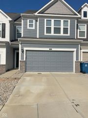 13460 Dewpoint Lane, Fishers, IN 46037